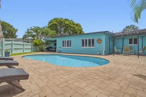 3650 NW 17th Terrace Oakland Park FL 33309