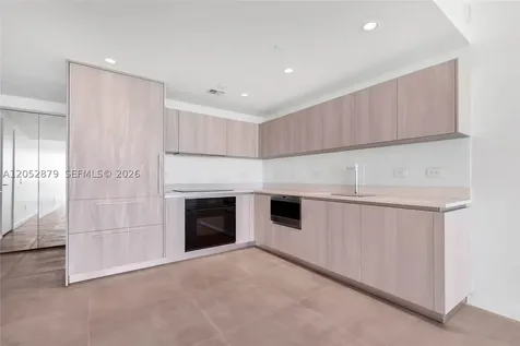 3131 NE 7th Avenue Miami FL 33137