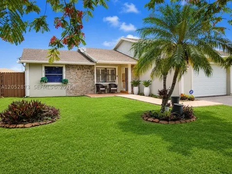 1305 N Fieldlark Lane Homestead FL 33035