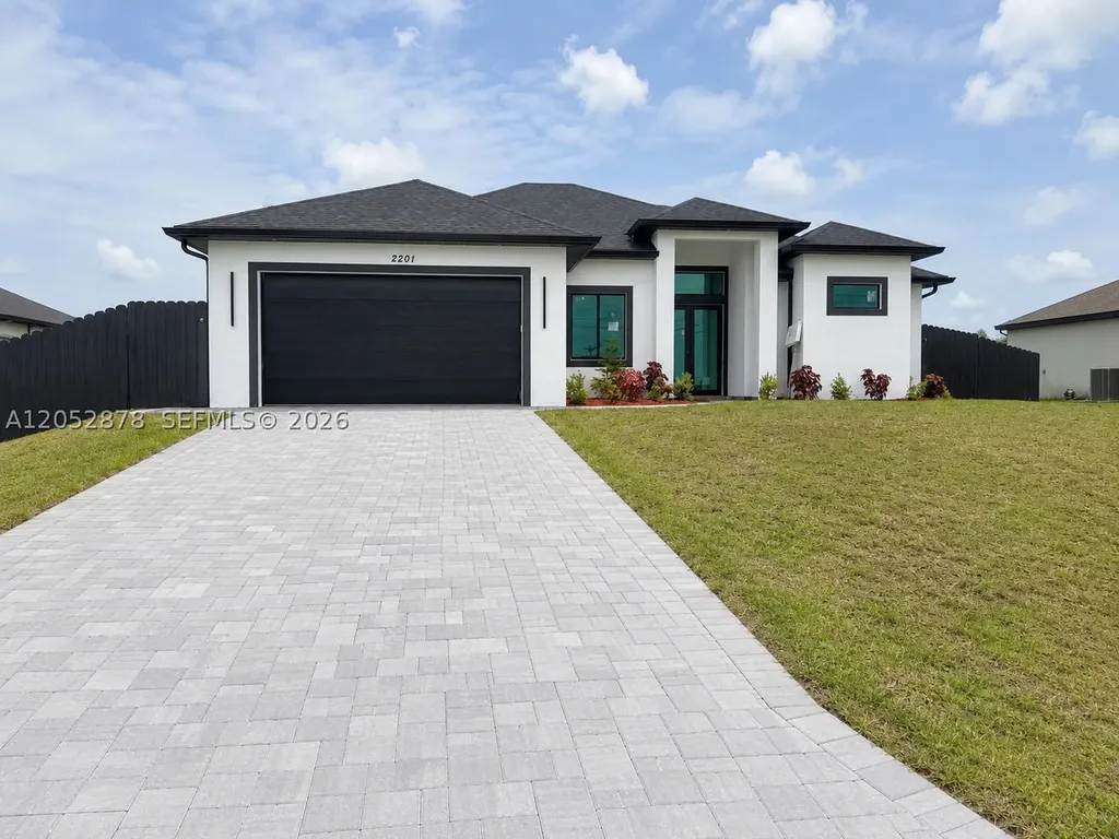 2201 NE Juanita Place Cape Coral FL 33909