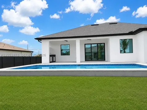 2201 NE Juanita Place Cape Coral FL 33909