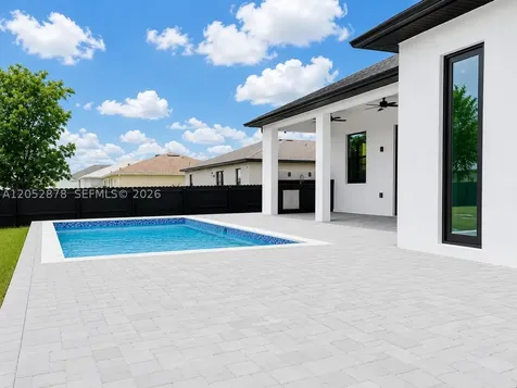 2201 NE Juanita Place Cape Coral FL 33909