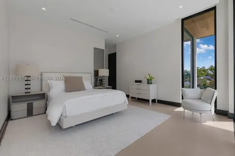 1141 N Biscayne Point Road Miami Beach FL 33141