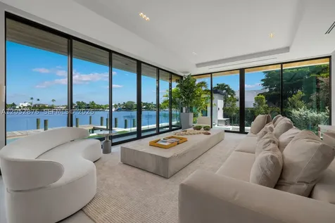 1141 N Biscayne Point Road Miami Beach FL 33141