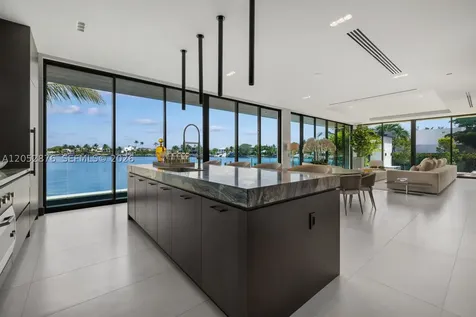 1141 N Biscayne Point Road Miami Beach FL 33141