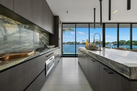 1141 N Biscayne Point Road Miami Beach FL 33141