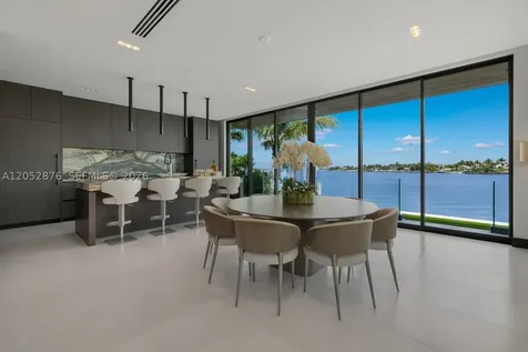 1141 N Biscayne Point Road Miami Beach FL 33141