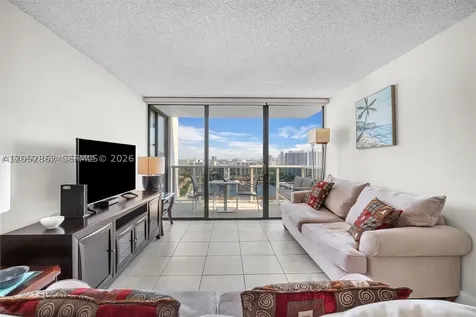 3625 N Country Club Drive Aventura FL 33180