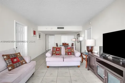 3625 N Country Club Drive Aventura FL 33180