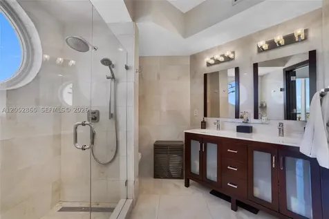 7330 Ocean Terrace Miami Beach FL 33141