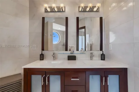 7330 Ocean Terrace Miami Beach FL 33141