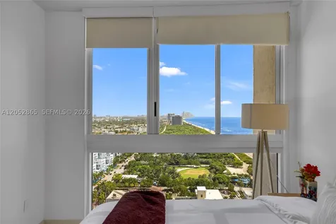 7330 Ocean Terrace Miami Beach FL 33141