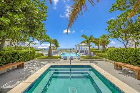 7330 Ocean Terrace Miami Beach FL 33141