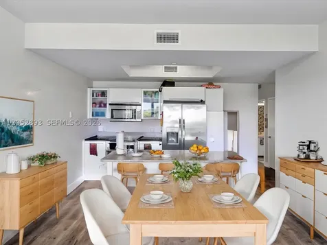 888 Biscayne Boulevard Miami FL 33132