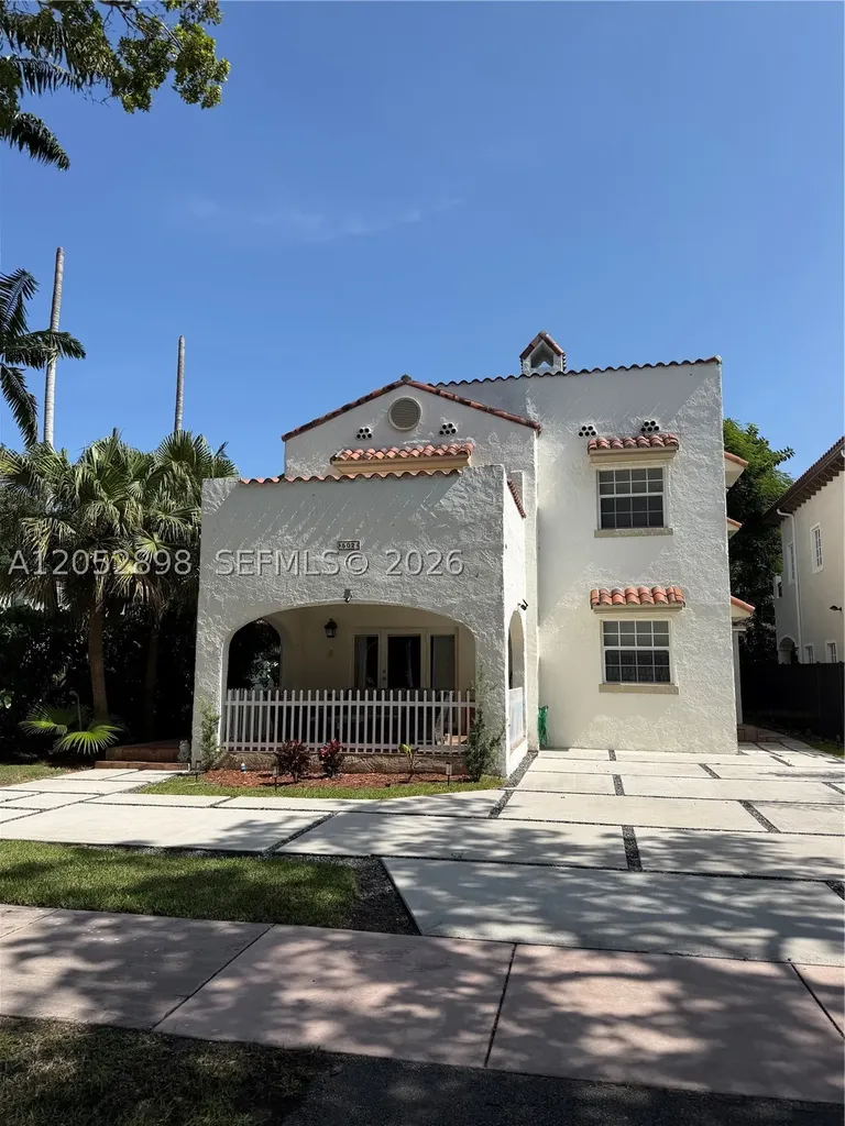 502 Madeira Avenue Coral Gables FL 33134