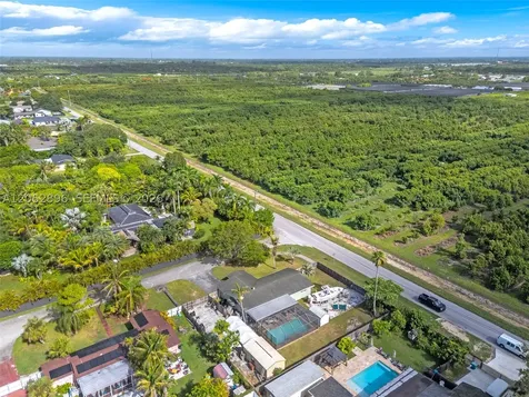 27205 SW 162nd Court Homestead FL 33031