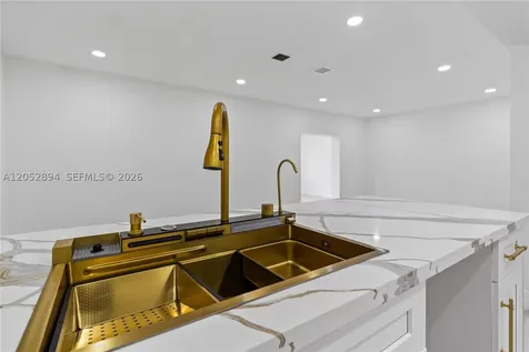 1274 NW 55th Terrace Miami FL 33142
