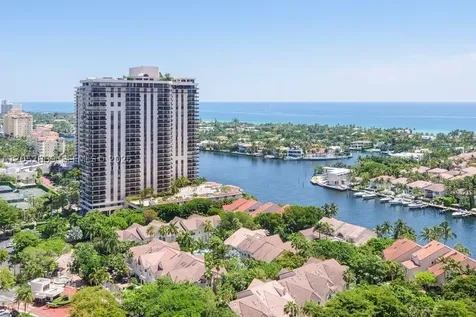 19400 Turnberry Way Aventura FL 33180