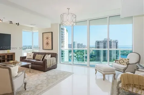 19400 Turnberry Way Aventura FL 33180
