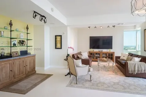 19400 Turnberry Way Aventura FL 33180