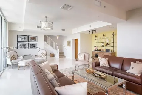 19400 Turnberry Way Aventura FL 33180
