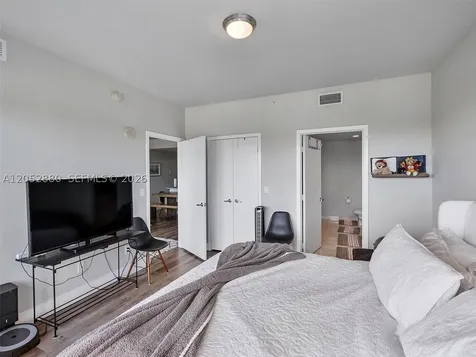 888 Biscayne Boulevard Miami FL 33132