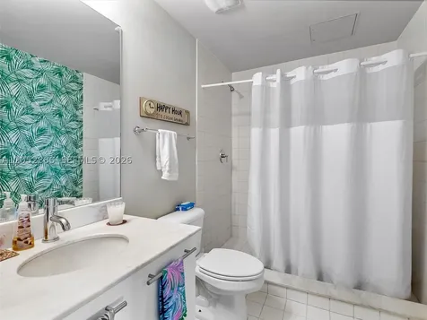 888 Biscayne Boulevard Miami FL 33132