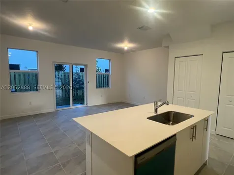 106 SE 11th Court Florida City FL 33034