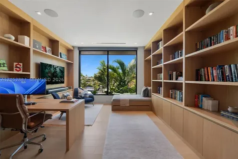 1420 W 23rd Street Miami Beach FL 33140