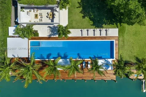 1420 W 23rd Street Miami Beach FL 33140