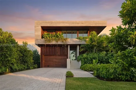 1420 W 23rd Street Miami Beach FL 33140
