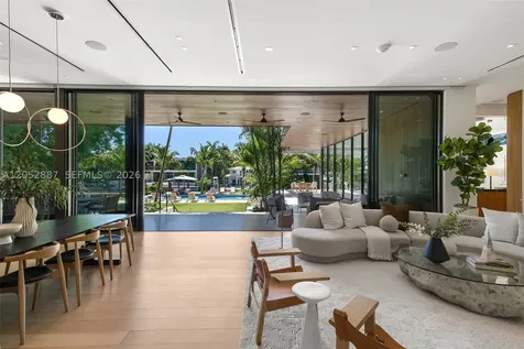 1420 W 23rd Street Miami Beach FL 33140