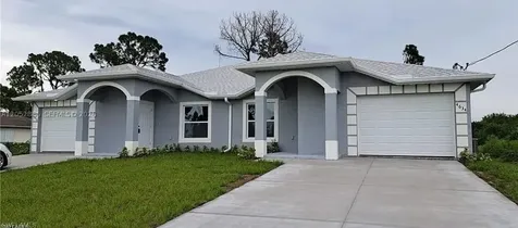 2225/2227 Snead Drive Lehigh Acres FL 33973