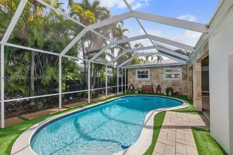 7505 Mutiny Avenue North Bay Village FL 33141