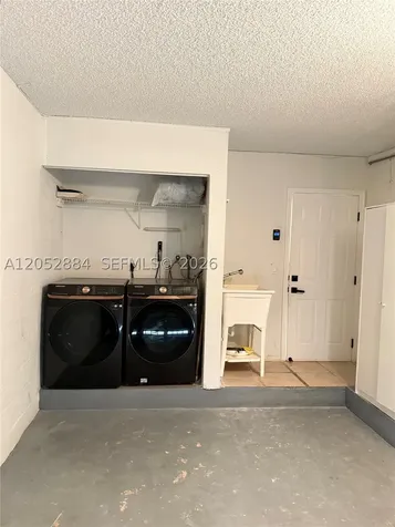 9411 NW 55th Street Sunrise FL 33351