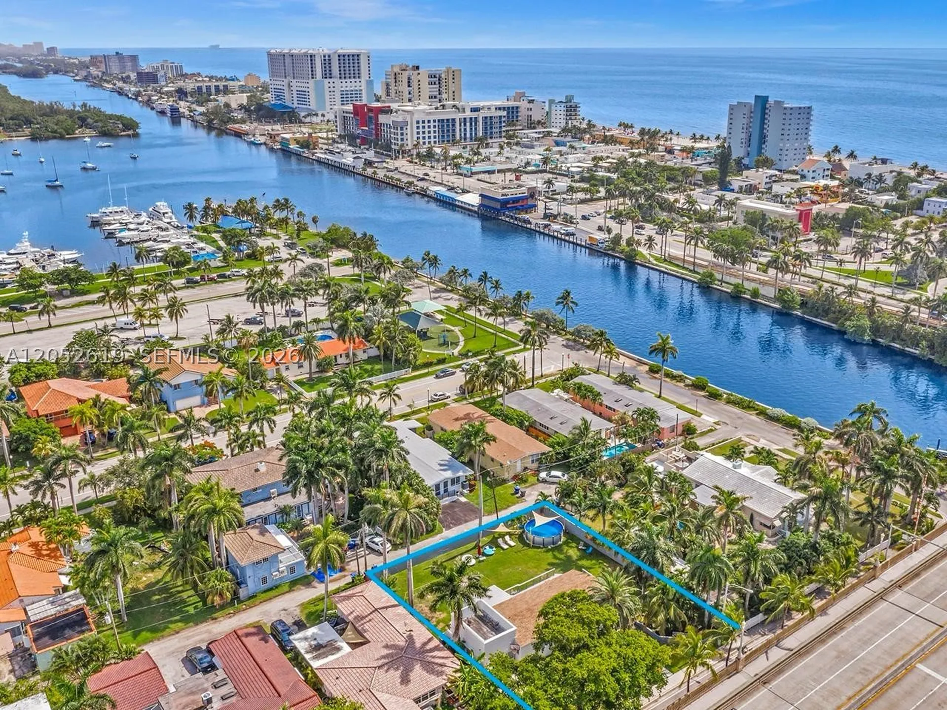 715 Hollywood Boulevard Hollywood FL 33019