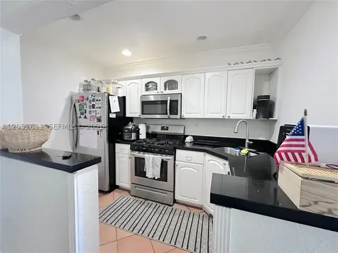 8600 SW 67th Avenue Pinecrest FL 33156