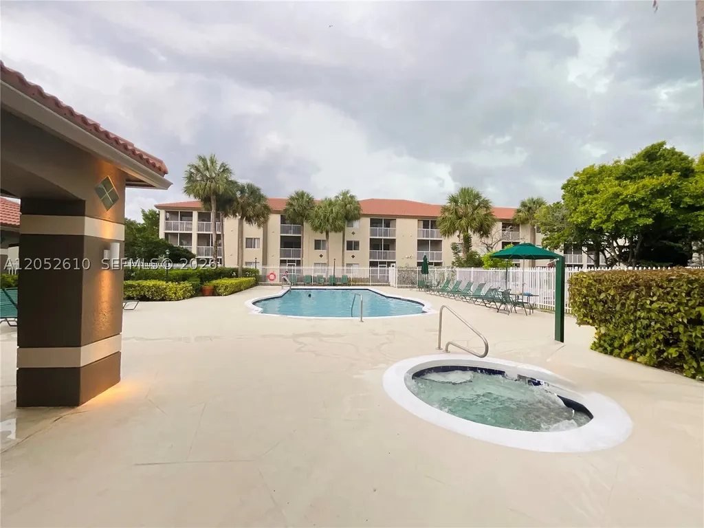 420 S Park Road Hollywood FL 33021