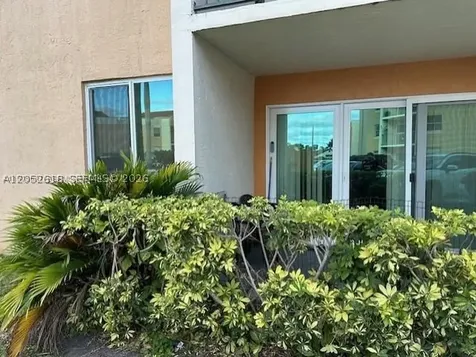 6288 NW 186th Street Hialeah FL 33015