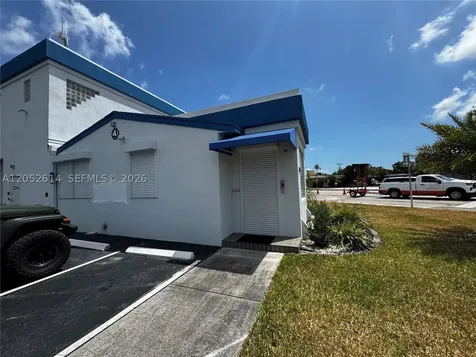 6151 Pembroke Road Hollywood FL 33023