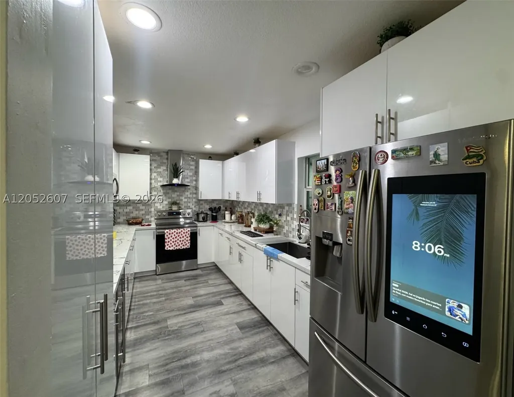 10660 SW 164th Street Miami FL 33157
