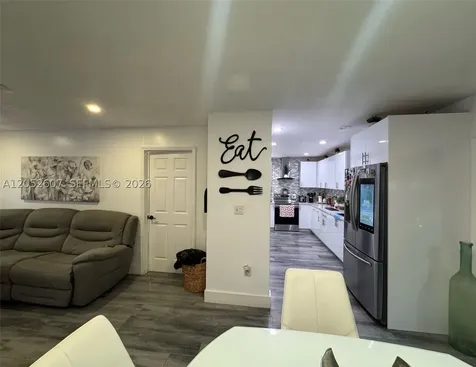 10660 SW 164th Street Miami FL 33157