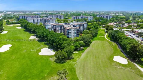 1400 Saint Charles Place Pembroke Pines FL 33026