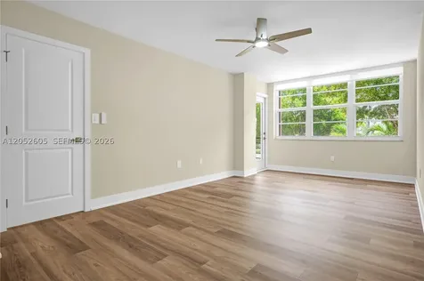 1400 Saint Charles Place Pembroke Pines FL 33026