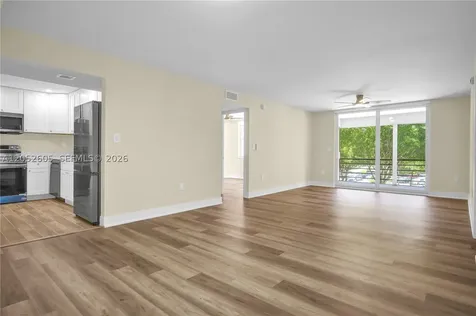 1400 Saint Charles Place Pembroke Pines FL 33026