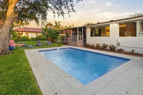 10795 SW 34th Street Miami FL 33165