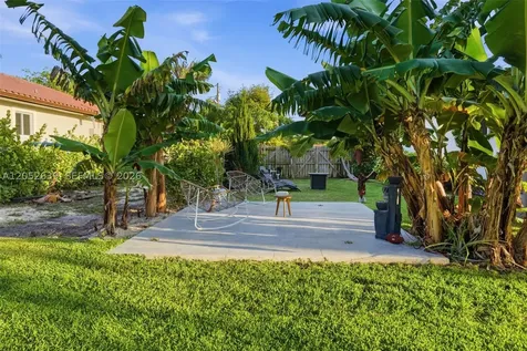 10795 SW 34th Street Miami FL 33165