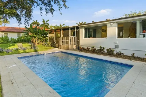 10795 SW 34th Street Miami FL 33165