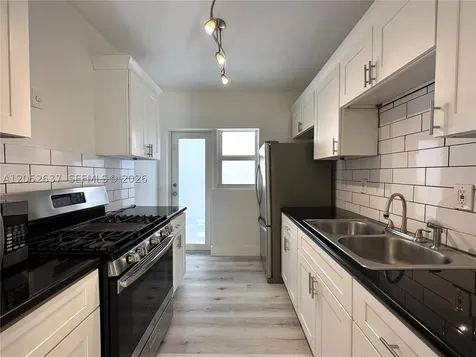 955 Bay Drive Miami Beach FL 33141