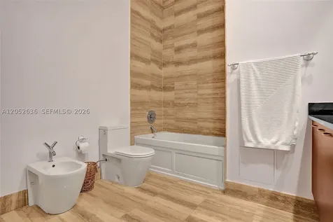 16001 Collins Avenue Sunny Isles Beach FL 33160